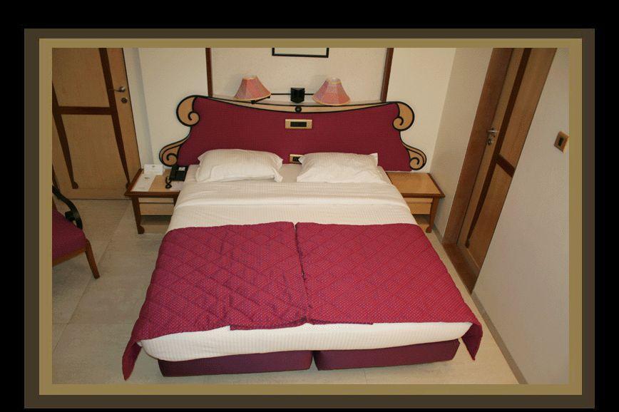 Hotel Gandharva Shivajinagar Poona Buitenkant foto
